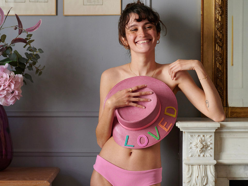 Le chapeau canotier personnalisé : un must-have pour l'été 2025